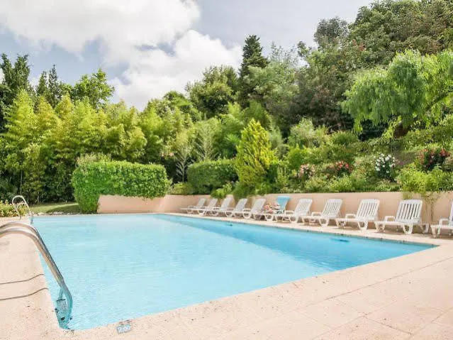 Livia 2* Cannes
